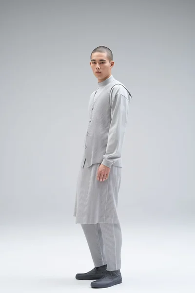 Look 19